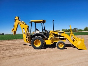 รถตักล้อยางแบคโฮมือสอง ยี่ห้อจอห์นเดียร์ รุ่น 310E - Product Image 3