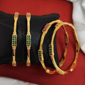 Kemp Jewelry Designer Wear Accesorios de joyería Kemp Design Rajwadi Polaco Kemp Jewelry Party Wear Brazaletes Juegos de joyería de 4 - Product Image 1