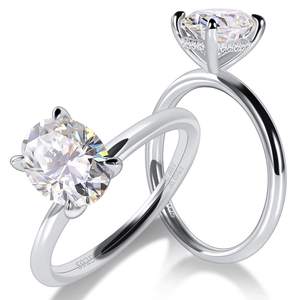 Bague de Fiançailles et d'Anniversaire de Mariage Classique de Haute Qualité en Argent 925 avec Moissanite Ovale de 2 Carats et Bande Élégante - Product Image 3