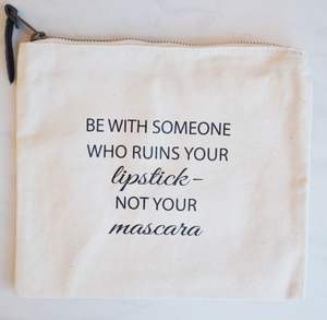ขายส่งที่กำหนดเองพิมพ์ความงามโพลีเอสเตอร์ผ้าใบซิปเดินทางแต่งหน้ากระเป๋าเครื่องสำอางที่มีโลโก้ที่กำหนดเอง - Product Image 4