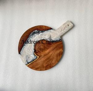 Planche à fromage de forme ronde écologique Bloc à découper décoratif en résine époxy Planche à charcuterie Offre spéciale Cadeau de Noël cuisine - Product Image 5