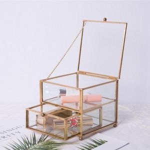 Joyero de latón y vidrio de nueva apariencia moderno y moderno con forma única perfecta para almacenar y exhibir adornos valiosos - Product Image 6