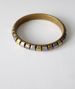 Bracelet jonc en or éthiopien de créateur Bracelet jonc élégant en laiton plaqué or 24 carats moderne - Product Image 2