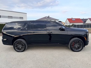 ข้อเสนอสุดคุ้มสำหรับ Esscalade Premium Platinum 4WD - Product Image 4