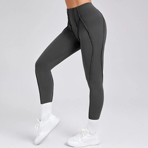 Nuevas mallas de alta calidad al por mayor para mujeres con estilo Scrunch Butt Yoga Legging personalizado Spandex Nylon Scrunch Butt Leggings - Product Image 4
