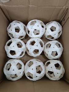 Bola de Navidad de ratán 2025 de moda-Bola de ratán decorativa-Juguete de bola de ratán para mascotas de Vietnam con buena oferta - Product Image 4