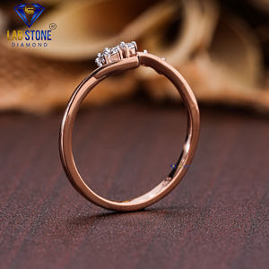 Lab-Stone Party Wear Bague en diamant 0.20 TDW Diamant taille ronde Or rose 18kt Couleur EF-VS - Product Image 5