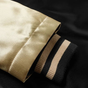 Heavy Satin Varsity Jacket OEM Custom Baseball Bomber Style con bordado para Winterwear Teams Fashion Group Orders - Product Image 6