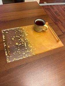 Plateau de service en résine artisanal avec motif floral, design personnalisable, haute qualité pour la cuisine, la maison, les fêtes - Product Image 4