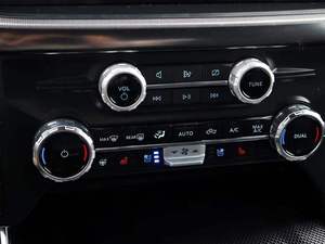 Auto de Lujo 2024-2025, Turbo 2.5-3.0L, Asientos Eléctricos, Volante a la Izquierda, Cámara Trasera de 360°, Techo Panorámico, Fabricado en Alemania, Autonomía de 601-700 km - Product Image 5