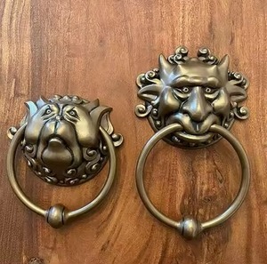 Handcrafted European Design Style Brass <b>Door</b> Knocker Curved Aluminium Welcome Handle <b>for</b> Home <b>Decor</b> and Entryway Accent - Product Image 4