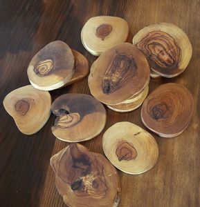 Decorative natural <b>wood</b> <b>coasters</b> designed for use in cafes offices restaurants homes and entertaining spaces with elegance - Product Image 1