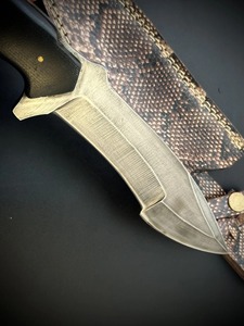 มีดโบวี่แบบยุทธวิธีทำด้วยมือพร้อมปลอกหนังด้าม Micarta สำหรับการออกค่ายกลางแจ้งมีดล่าสัตว์ของขวัญสำหรับคุณพ่อของคุณ - Product Image 2