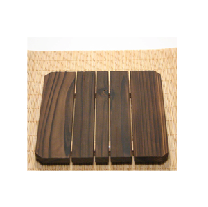 Dessous de plat carré en bois avec base dure disponible pour une utilisation dans la cuisine et l'hôtel au meilleur prix couleur bois naturel - Product Image 1