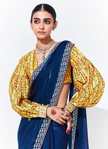 Saree en soie de haute qualité pour femmes, tissu de verre souple, bordure brodée, tenue de fête de style traditionnel moderne pour les mariages - Product Image 2