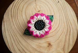 Indigenous <b>hair</b> clip, Mayan <b>hair</b> accessory, beaded flowers, Big beaded <b>hair</b> <b>barrette</b>, Indigenous made, - Product Image 2