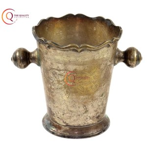 Cubo de hielo de latón Vintage de Metal moderno elegante con pinzas de hielo y barra de cubierta Cubo de hielo de cerveza de champán con mango Diseño único - Product Image 6