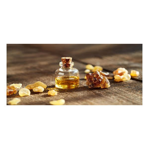 Fabricant d'huile essentielle d'encens naturel de marque privée en vrac de haute qualité - Product Image 4