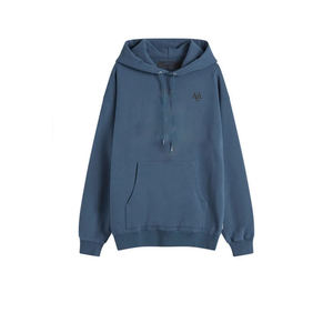 Sudadera con capucha azul pizarra con logotipo minimalista Jersey unisex para comodidad informal Ropa de calle atemporal y estilo diario sin esfuerzo - Product Image 1