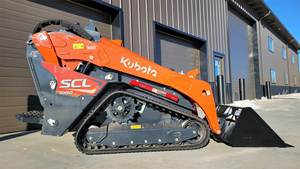 Chargeur compact sur chenilles Kubota SCL1000 2024 avec moteur diesel Kubota à double cylindre - Product Image 5