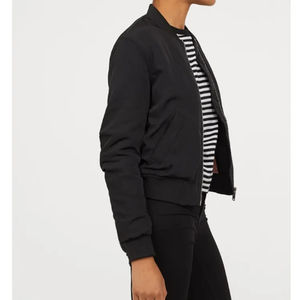 Blouson aviateur homme à bord robuste avec matériau durable et fermeture éclair à l'avant pour les aventuriers urbains Blouson aviateur homme en polyester/coton - Product Image 3