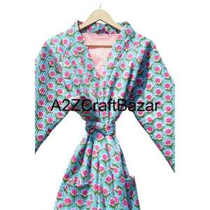 Veste matelassée en coton réversible faite à la main pour femmes, imprimé floral en blocs, style indien bohème, manteau d'hiver pour les mariages - Product Image 4