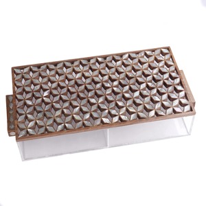 Exquisita tapa de madera con incrustaciones de madreperla en caja de postre acrílico perfecta para dar regalos de Eid Ramadan - Product Image 6