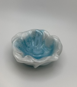 La mejor calidad, hermoso diseño, diseño de flor rosa, soporte de anillo de resina, almacenamiento de joyería personalizado con diseño de tamaño personalizado - Product Image 6