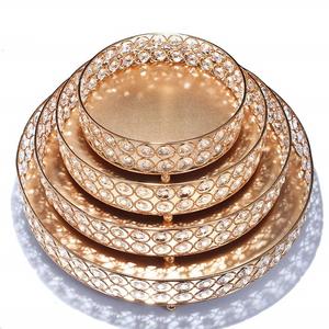 Décoration de table de mariage support à gâteau en métal blanc avec finition de la meilleure qualité brillante pour les fêtes à la maison et la décoration de mariage - Product Image 4