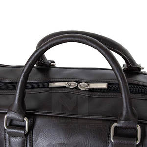 Bolsas de Viaje de Cuero Profesionales de Nuevo Diseño 2025, Ligeras, Cómodas, Duraderas, Ecológicas, con Cierre de Cremallera a Precio Económico - Product Image 5