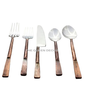 Nuevos juegos de cubiertos pulidos brillantes de forma única de Metal de aluminio elegante de 4 piezas de acero con espejo de la más alta calidad - Product Image 6