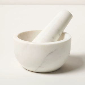 Mortier et pilon en marbre de grande qualité à prix raisonnable pour la présentation et l'usage quotidien, rendant la préparation des repas et plus encore plus agréables - Product Image 1