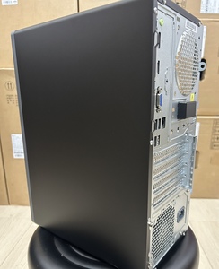 Nouvel ordinateur de bureau ThinkCentre P900c - Intel Core i5-14400 de 14e génération - 16 Go de RAM - 512 Go de SSD - Noir - Windows 10 - 1 an - Product Image 3