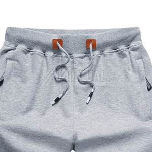 Pantalones cortos deportivos para hombre, tela de secado rápido, ajuste elástico, pantalones cortos ligeros para hombre para correr y entrenar - Product Image 4