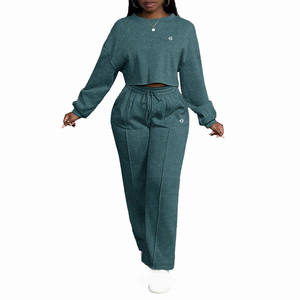 Ensemble de survêtement pour femme, fermeture éclair intégrale, coupe courte, tissu doux, veste de sport et pantalon large, tenue de sport deux pièces - Product Image 1