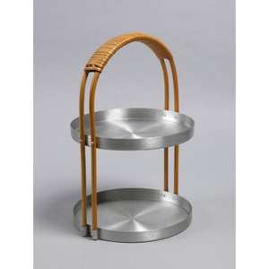 Soporte de aluminio clásico para pasteles con una base desmontable para un fácil almacenamiento y adecuado para panaderos profesionales y caseros - Product Image 6