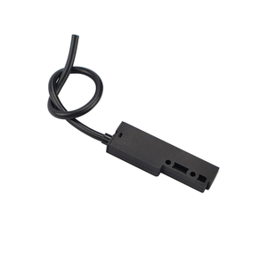 เซ็นเซอร์แม่เหล็กแบบรีดสวิตช์ชนิด NO NC สำหรับตรวจจับตำแหน่งประตู 250V AC DC แบบติดตั้งบนพื้นผิว FPS-6520 สำหรับงานอุตสาหกรรม - Product Image 1