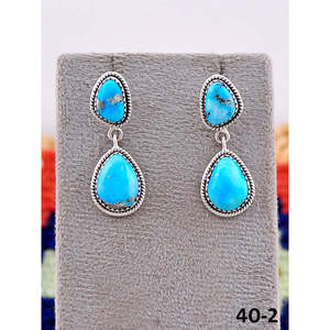 Boucles d'oreilles pendantes artisanales du Sud-Ouest en argent sterling et cuivre, avec perle religieuse et diamant, pour femme - Product Image 1
