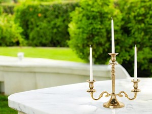 Elegante candelabro de plata con 3 brazos, perfecto para bodas y decoración del hogar, características brillantes, diseño duradero - Product Image 3
