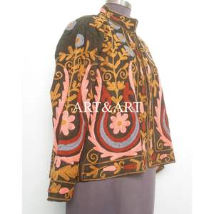 Veste unisexe indienne bohème en coton 100% matelassée et brodée Cotrise, nouveau motif de haute qualité, respirante, écologique, pièce antique - Product Image 4