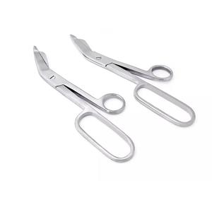 2 Pcs de ciseaux orthopédiques à plâtre avec mâchoires dentelées Instruments chirurgicaux orthopédiques réutilisables pour procédure orthopédique - Product Image 2