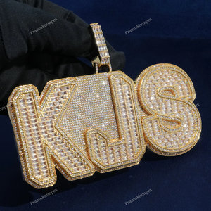 Venta al por mayor personalizado 925 Plata Hip Hop Iced Moissanite Baguette diamante colgante rapero chapado en oro para fiestas - Product Image 1