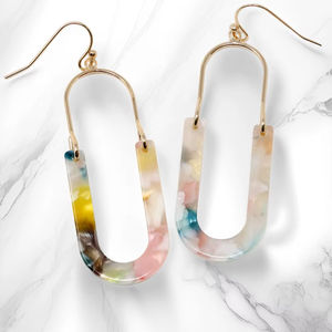 Pendientes de Resina con Acabado Brillante |   Joyería de Diseño para Mujeres y Niñas |   Boda Tradicional Hecha a Mano con Estilo Vintage - Product Image 1