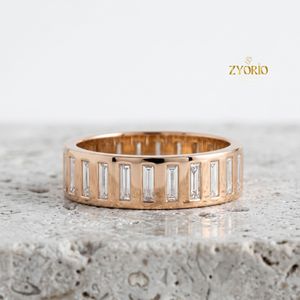 Anillo de Eternidad de Oro de 10K con Corte Baguette, Anillo de Boda de Diamantes, Anillo Apilable Moderno para Aniversario - Product Image 4