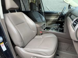 Lexus GX 460 4WD 2018 USADO EN BUEN ESTADO, Volante a la Izquierda - Product Image 2