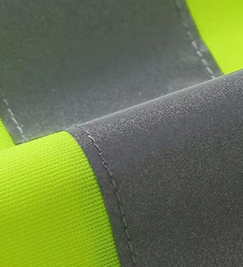 Chaleco de seguridad de poliéster ligero con tiras reflectantes para construcción industrial y uso en exteriores - Product Image 3