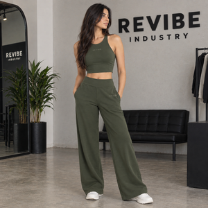 Women <b>Racer</b> Crop <b>Top</b> Relaxed Straight Leg Pants Two Piece Athleisure Set High Waist OEM Private Label Wholesale - Product Image 1