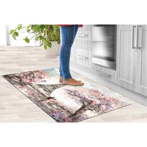 Tapis imprimé vue sur Paris - Couple romantique, Tour Eiffel, feuilles roses, tapis fin non tissé - Product Image 4