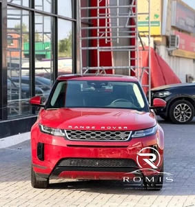 Range Rover Evoque SUV rouge d'occasion, véhicule utilitaire sport essence haut de gamme pour les affaires et la conduite de luxe - Product Image 1