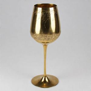 PureVessel Sainte Trinité Vintage Église Verre À Vin Communion Coupe Classique Conception Sacrée Gravé En Laiton pour L'utilisation Du Culte De Noël - Product Image 3